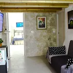Fausto\'S House 2